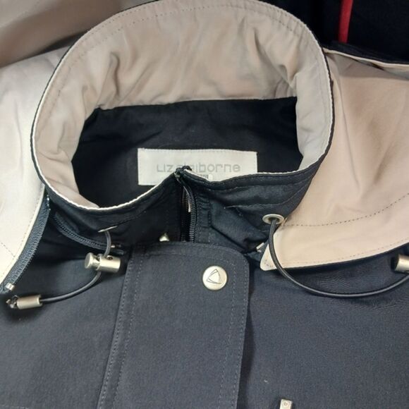 Liz Claireborne Water Resistant Mid Weight Softshell Hooded Jacket Women Medium - Picture 12 of 16